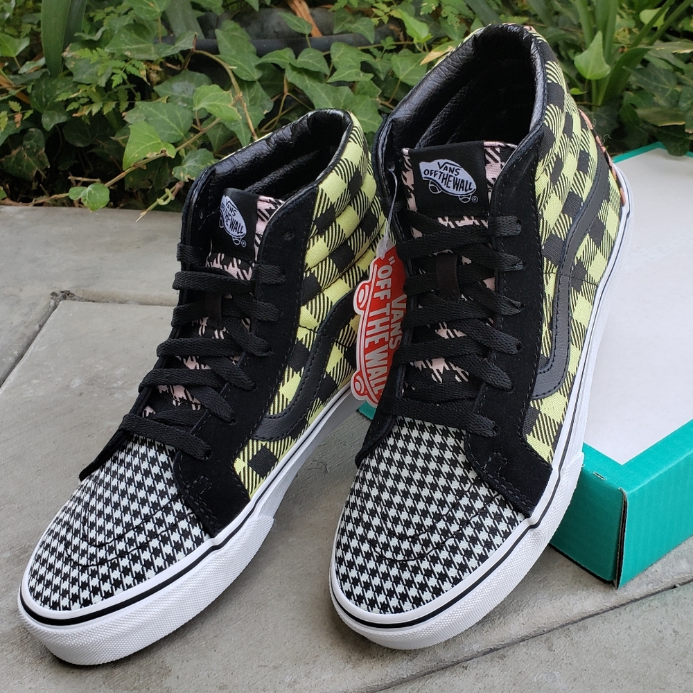 80's Inspired Plaid Sk8-Hi VANS - Picture 7 of 13